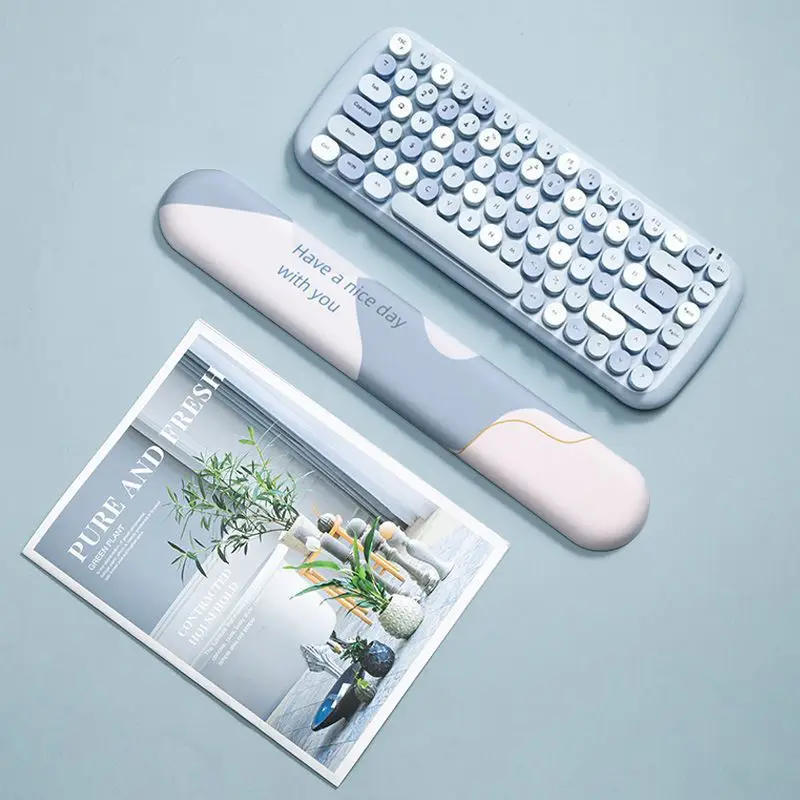 แผ่นรองเมาส์ซิลิโคนพร้อมที่วาง - Yellow Desk Setup บทวิจารณ์และราคา